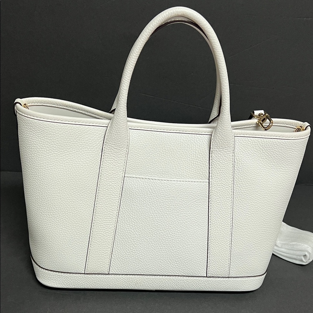 Michael Kors Optic White Satchel with Gold Logo - Picture 4 of 13